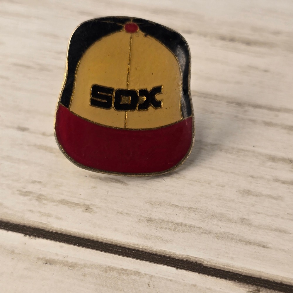 Vintage Chicago White Sox Baseball Cap Enamel Pin Red Tan SOX MLB Memorabilia